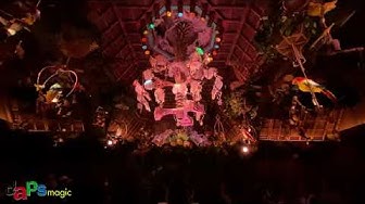 'Video thumbnail for Walt Disneys Enchanted Tiki Room - Adventureland - Disneyland'