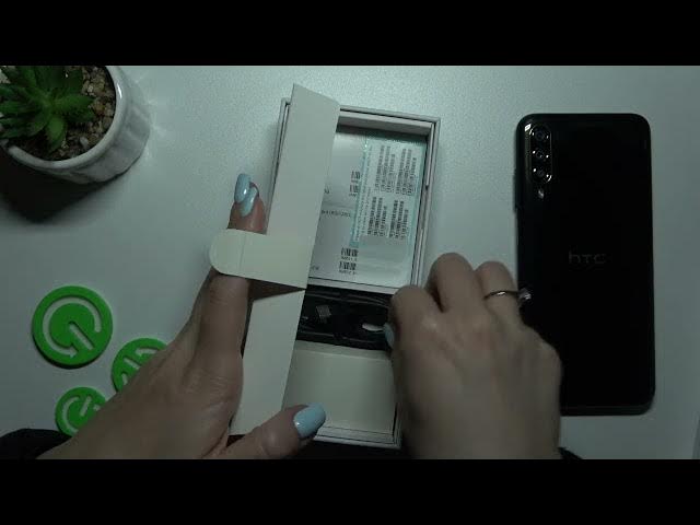 Video thumbnail for Does  HTC Desire 22 Pro Comes With Earbuds?