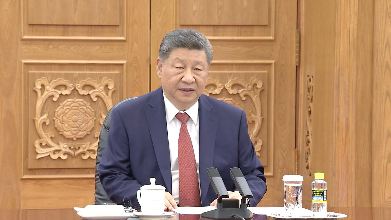 Video thumbnail for China: China, Laos agree to build all-weather community with shared future in new era.