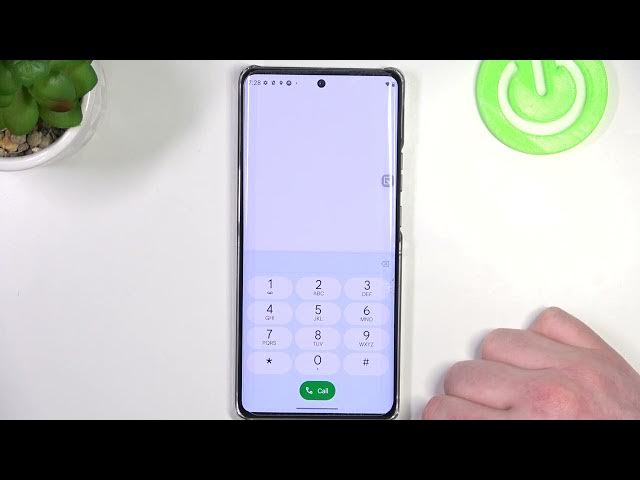 Video thumbnail for How to Make Emergency Call in Pakistan with Motorola Moto X40?