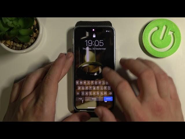 Video thumbnail for iPhone 13 mini – All Unlock Methods