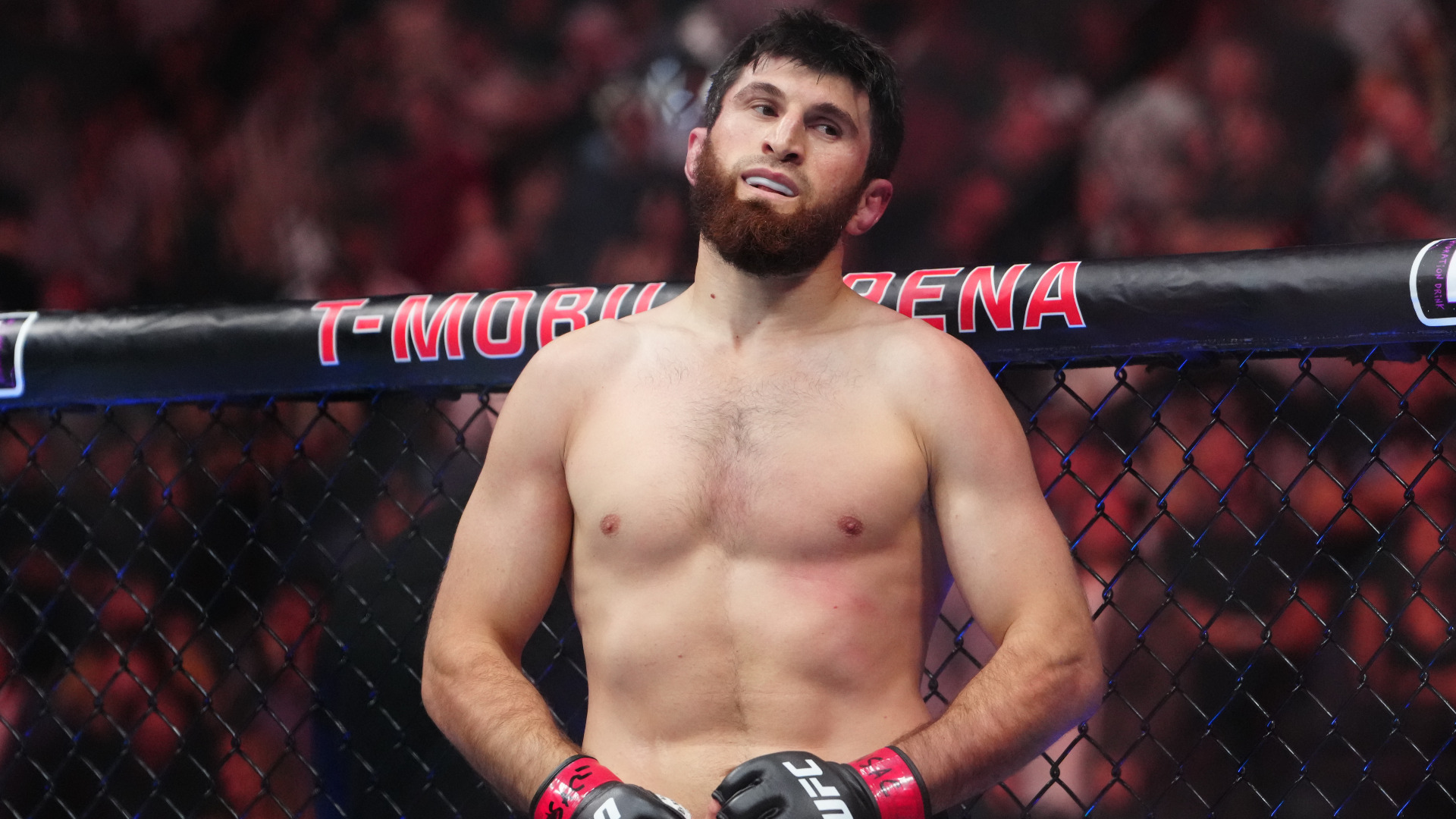 Video thumbnail for Bogdan Guskov replaces Khalil Rountree to face Magomed Ankalaev