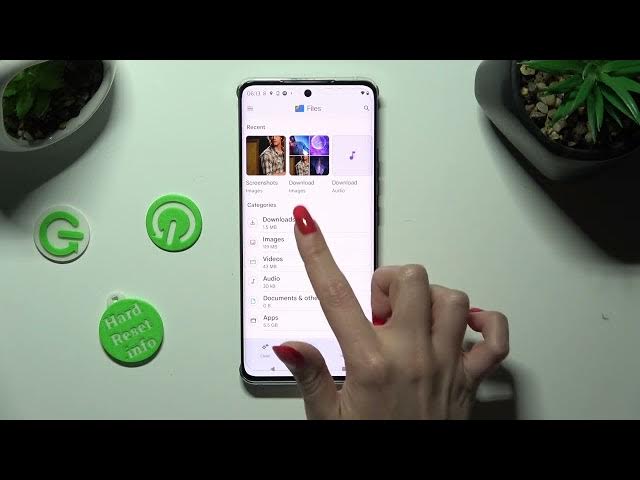 Video thumbnail for How to Find Downloaded Files on Motorola Edge 40?