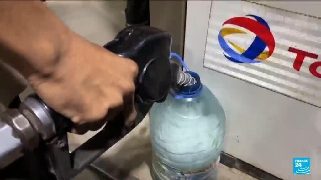 Video thumbnail for Pakistan announces free public transport as energy crisis bites