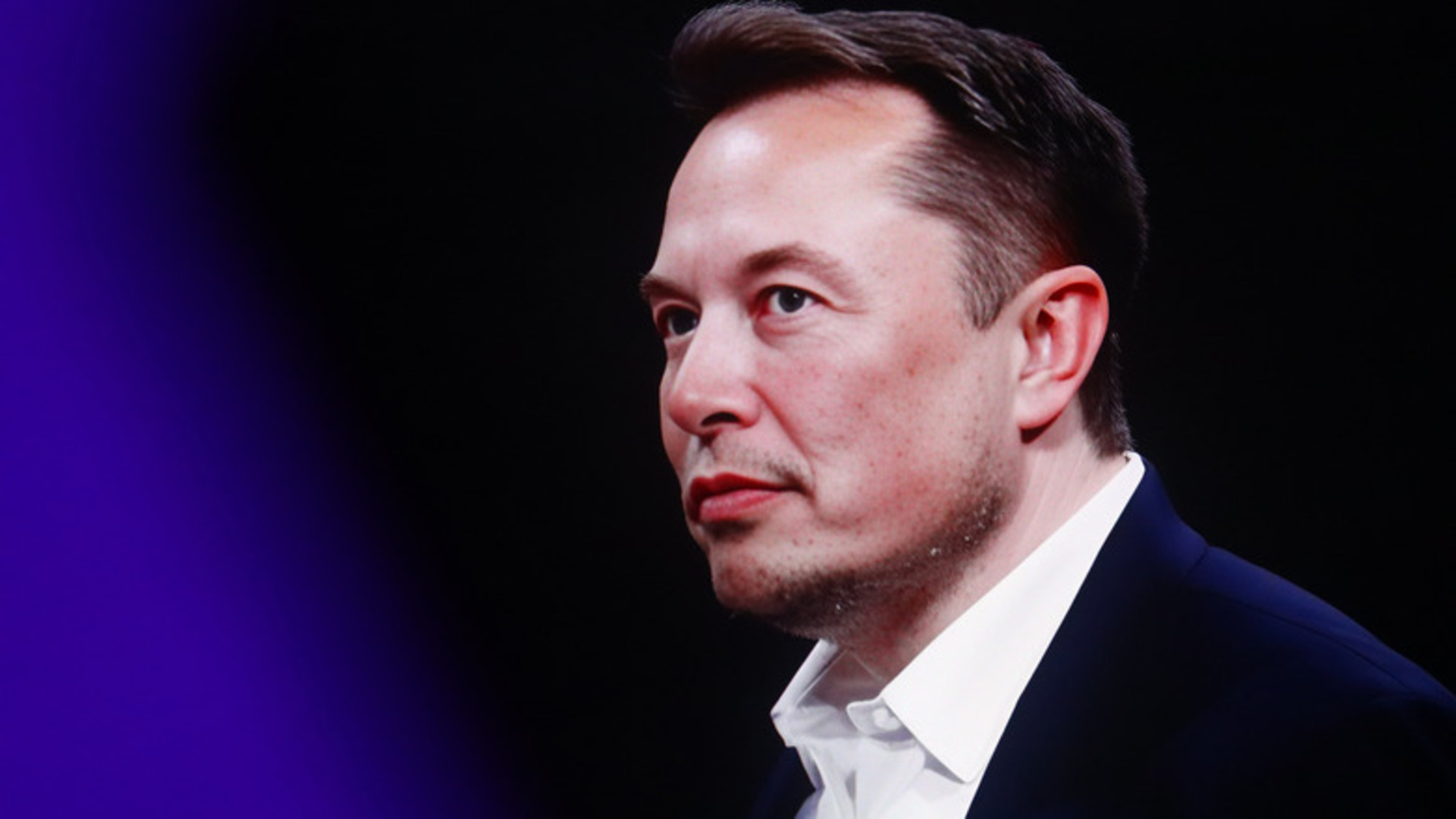 Video thumbnail for Side-By-Side Photos Reveal The Most Shocking Cases Of Celebrity 'Ozempic Face'