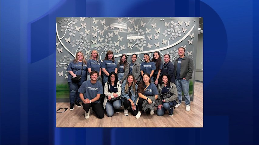 Video thumbnail for Jersey Proud: New Jersey sharing network’s ‘Wrapped in Love’ program honors organ donor families