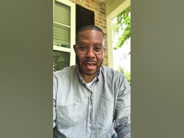 Video thumbnail for Take some of your own wedding photos