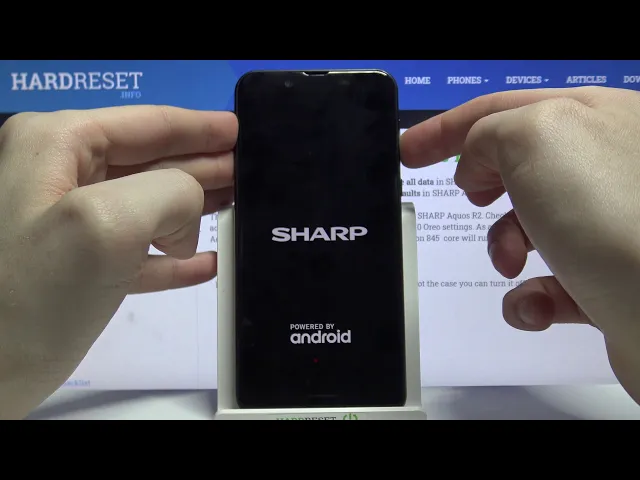 Video thumbnail for How to Hard Reset SHARP Aquos R2 – Use Recovery Mode