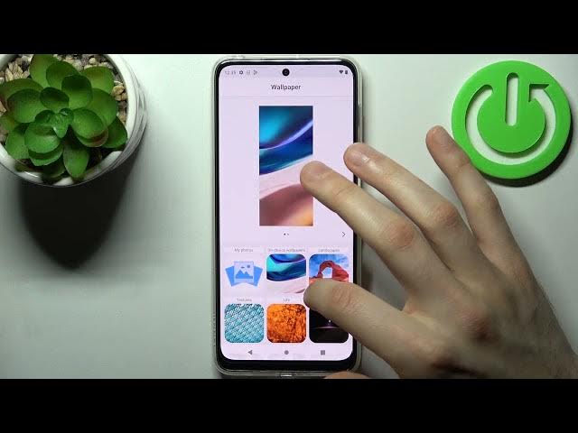 Video thumbnail for How to Change Wallpaper on MOTOROLA MOTO G42 - Set Up Wallpaper