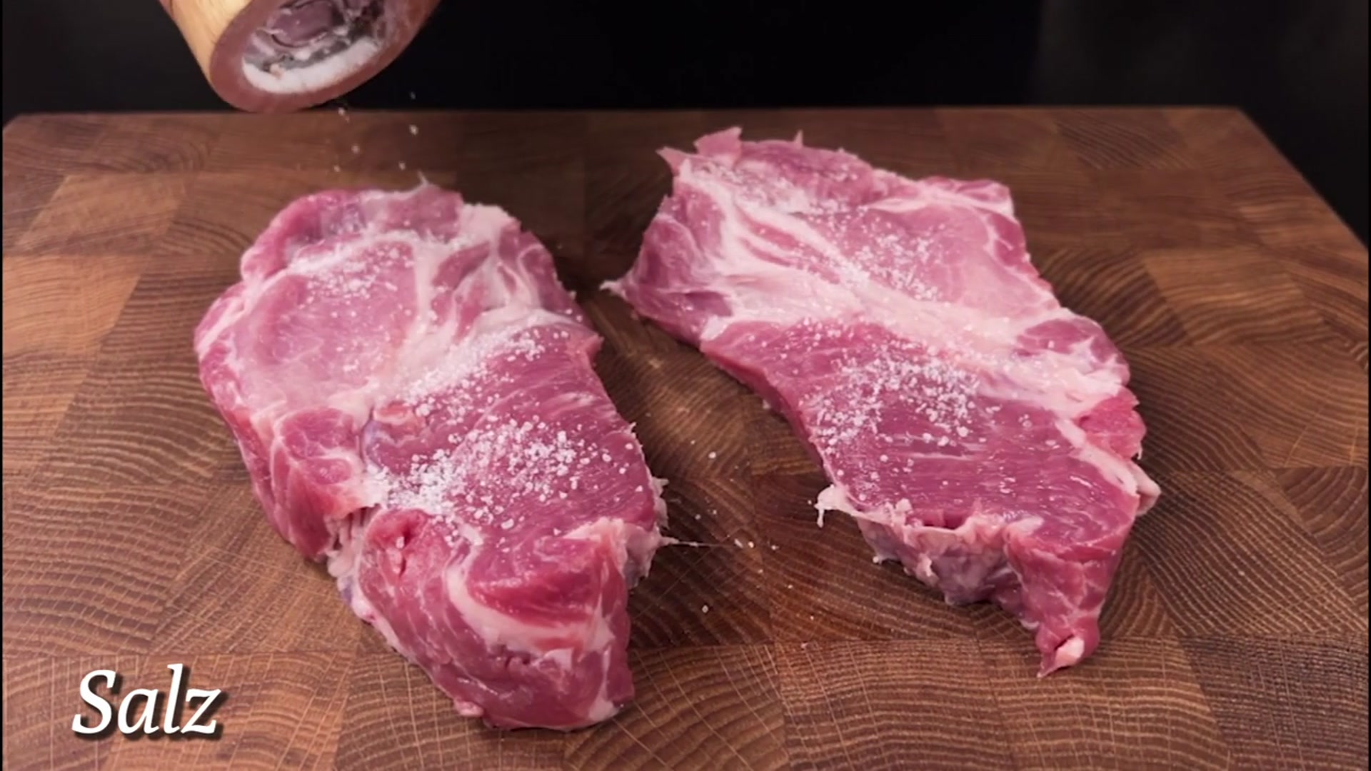 Video thumbnail for Honig-Knoblauch-Schweinekoteletts. Einfach und Lecker!