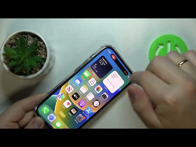 Video thumbnail for How to Silence Notifications on the iPhone 14 Series Device - Plus / Pro / Pro Max