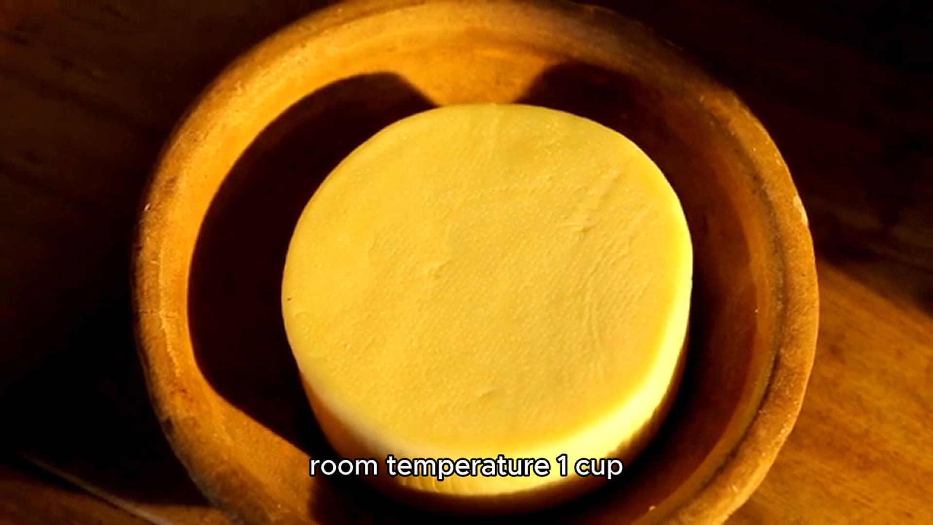 Video thumbnail for Classic Chocolate Chip Cookies