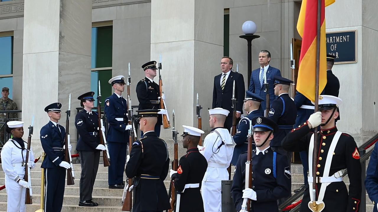 Video thumbnail for US: Hegseth meets German defense minister Pistorius at Pentagon.