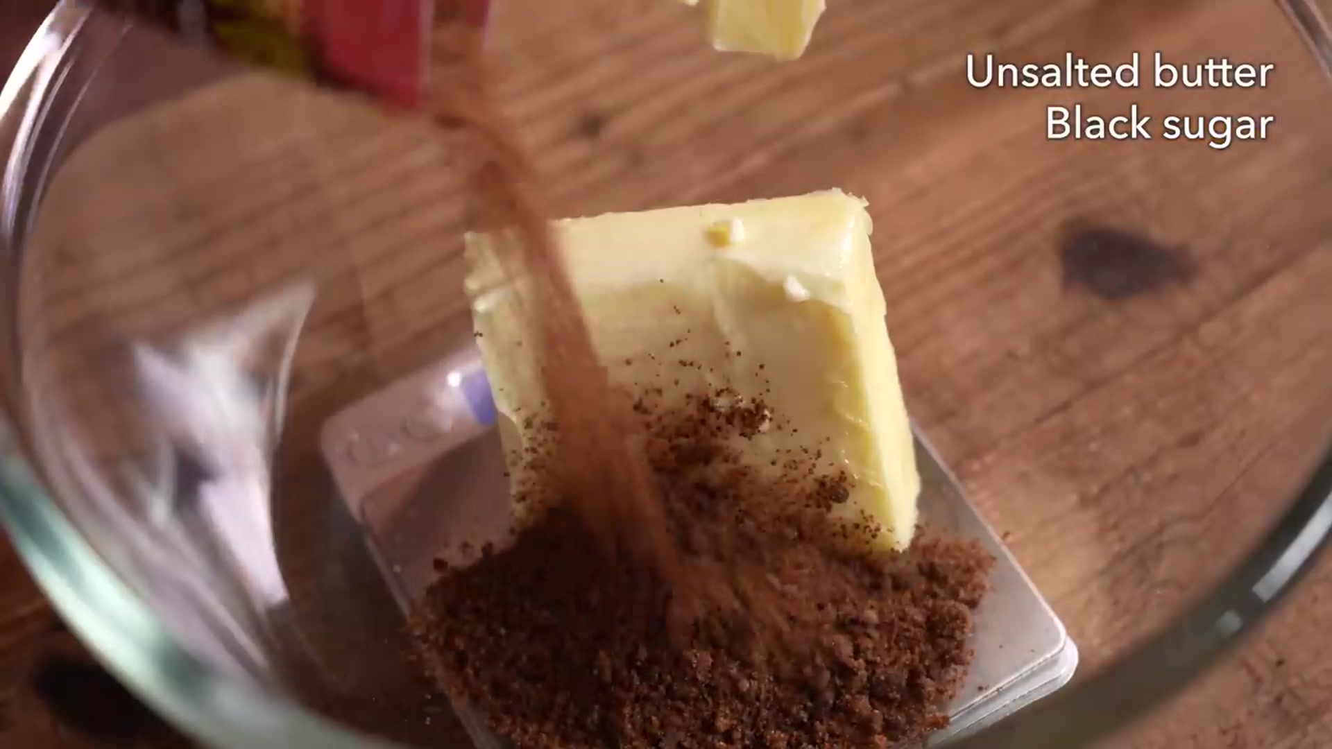 Video thumbnail for CHOCOLATE SHORTBREAD ショートブレッド・ショコラ  shortbread  chocolate  pistachio  asmr  cooking  お菓子(720P HD)