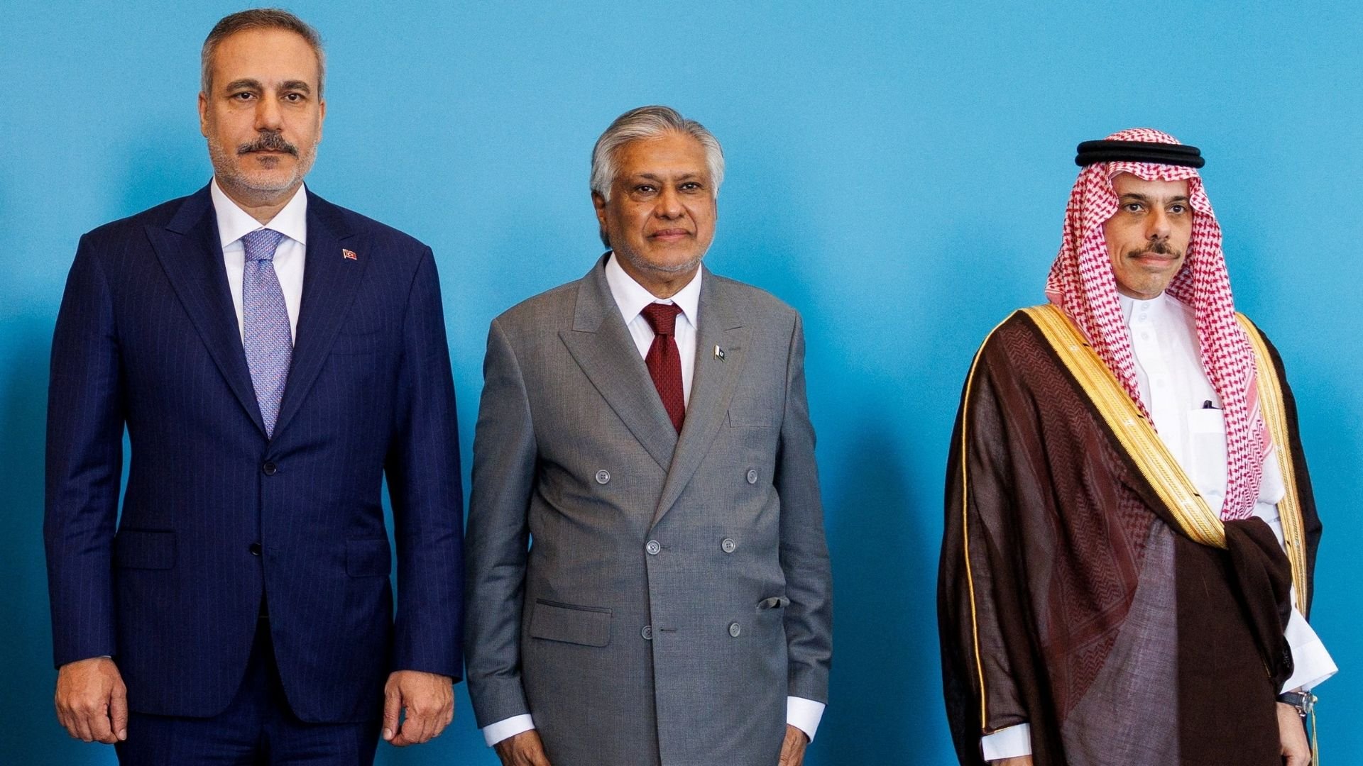 Video thumbnail for Pakistan, Saudi Arabia, Turkiye meet: What’s next for their defence pact?