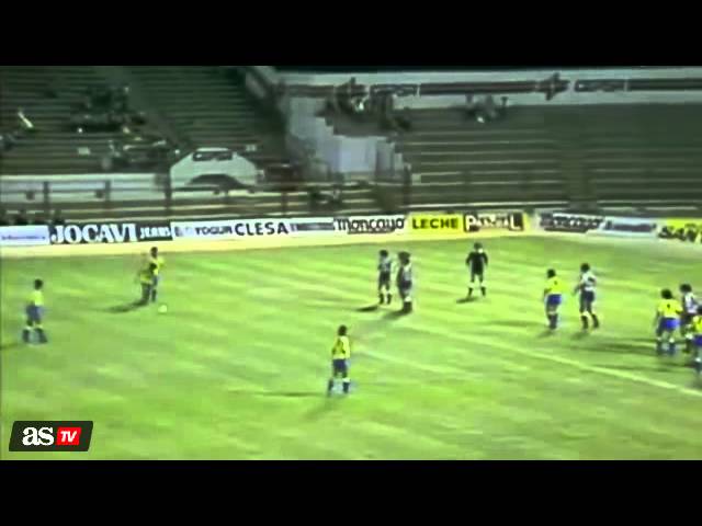 Video thumbnail for Lo mejor de 'Mágico' González  fintas, elásticas y