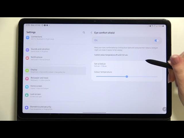 Video thumbnail for How to Enable Eye Comfort Mode in SAMSUNG Galaxy Tab S8 – Night Light Feature