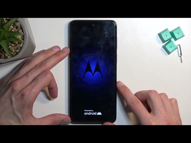 Video thumbnail for How to Enter the Recovery Mode on a MOTOROLA Moto E32s