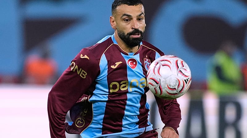 Video thumbnail for Turkish football fans elated about Mohamed Salah's transfer to Trabzonspor