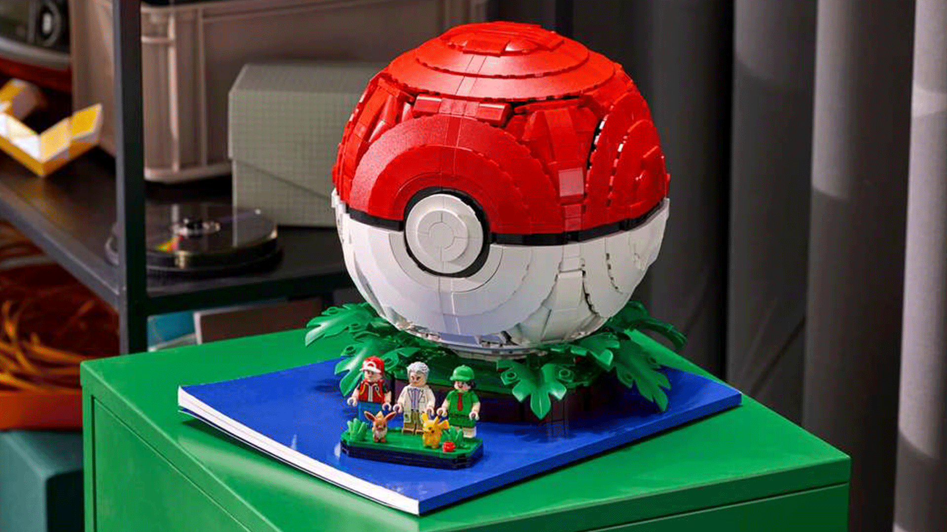 Video thumbnail for LEGO x Pokemon - Official Iconic Trainer Moments Poke Ball Teaser Trailer