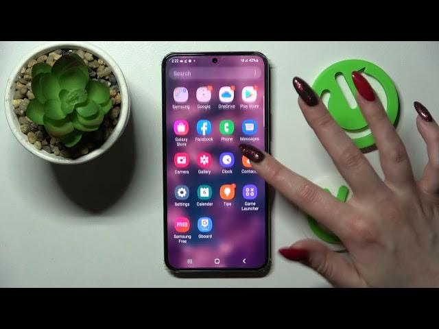 Video thumbnail for How to Change and Customize Gboard Keyboard Theme on SAMSUNG Galaxy S22 5G