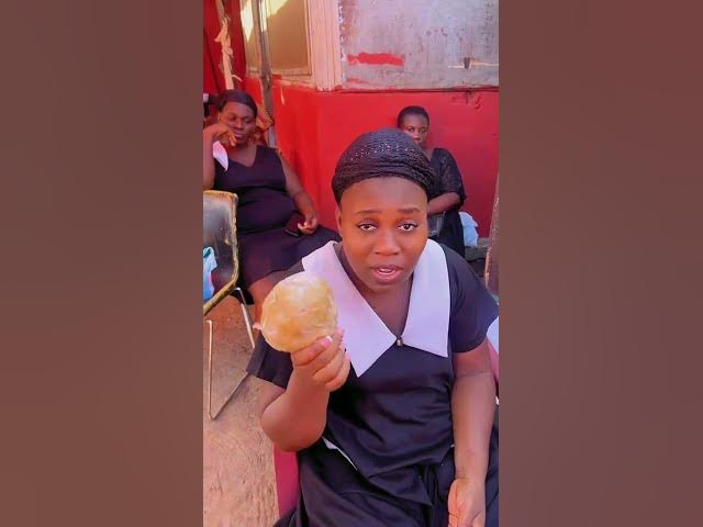 Video thumbnail for Good News in Ghana! 🇬🇭 Woman Celebrates Falling Kenkey Prices”#ghanafood#mahama #leadership