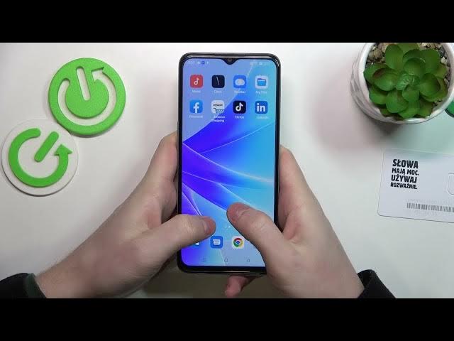 Video thumbnail for OPPO A57s Hand Size Comparison