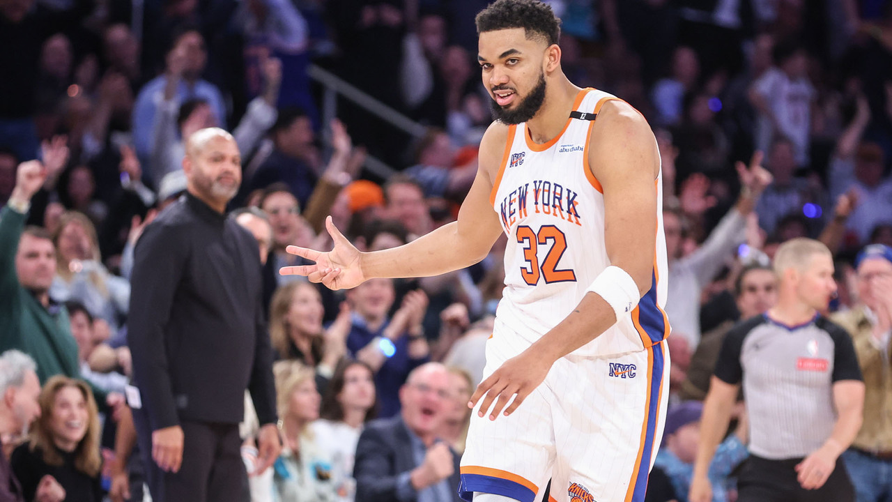 Video thumbnail for Basketball Players are Giants!