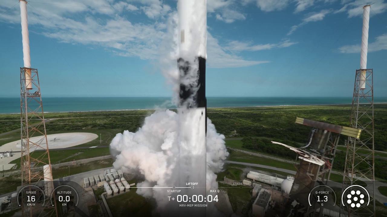 Video thumbnail for US: SpaceX Launches Robotic Satellite Repair Mission Into Earth Orbit.