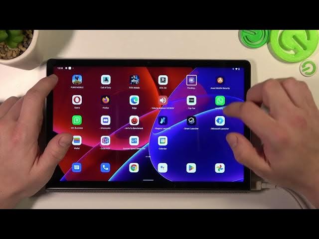 Video thumbnail for How to Add Internet Speed Indicator to Status Bar on Lenovo Yoga Tab 11 / Display Features