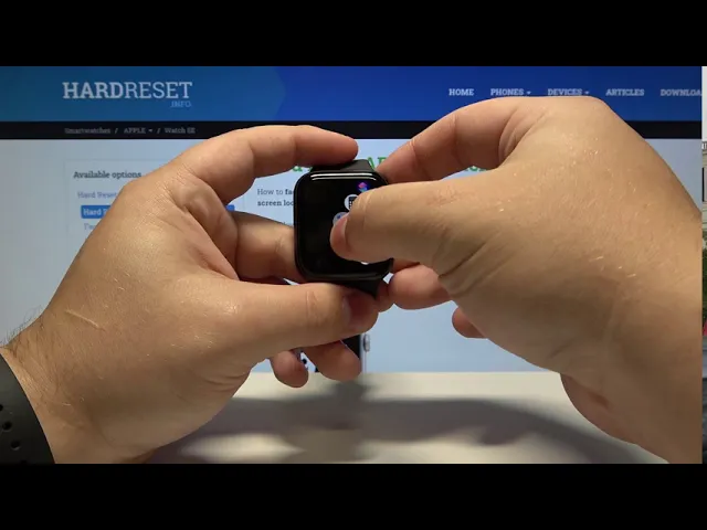 Video thumbnail for How to Set Up Passcode on APPLE Watch SE – Secure Watch Data