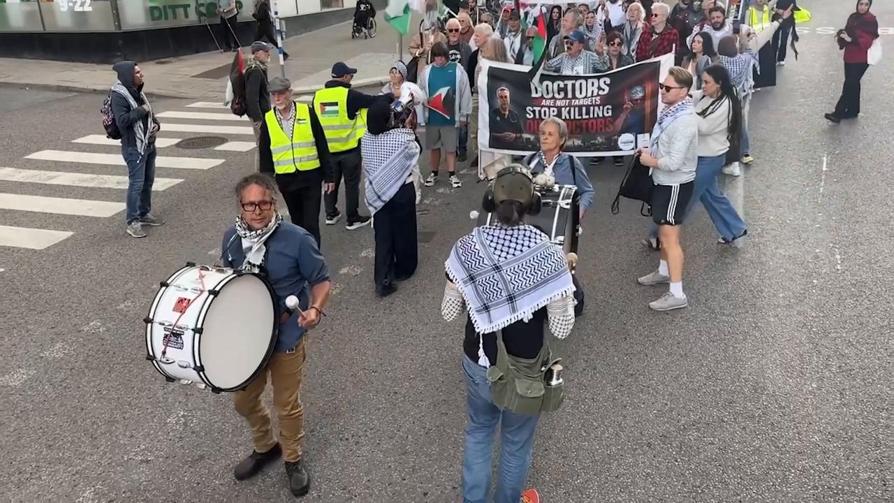 Video thumbnail for Sweden: Pro-Palestine demonstrators march in Stockholm.