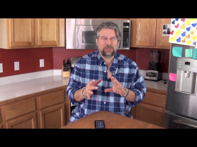 Video thumbnail for How to Remove an iPhone or Smartphone Screen Protector