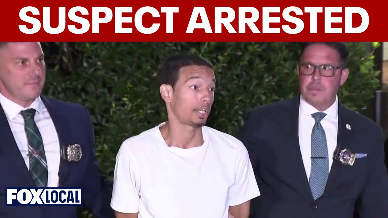 Video thumbnail for NYPD arrests Jesus Acosta in Soundview park after anonymous tip