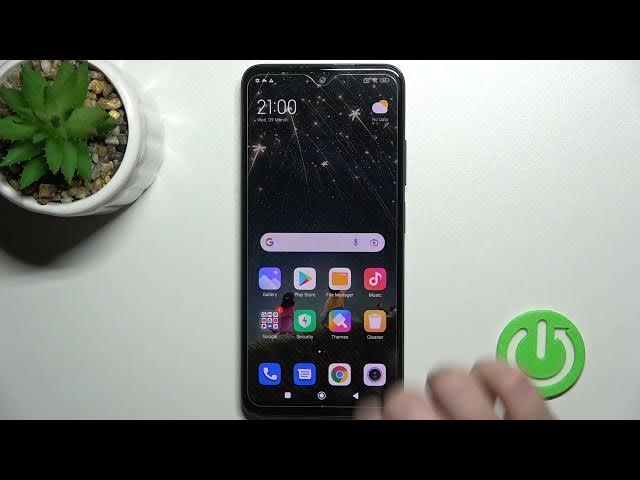 Video thumbnail for How to Install iPhone Keyboard on REDMI Note 11 // Green Apple Keyboard App