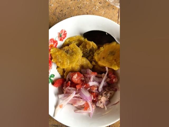 Video thumbnail for Almuerzo con 4 dolar  #viral  #arianagatita #cocina