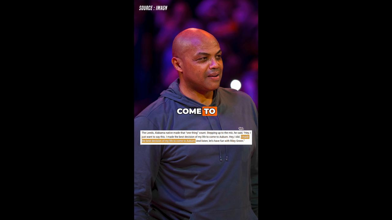 Video thumbnail for Riley Green Rocks Neville, Barkley Steals the Show