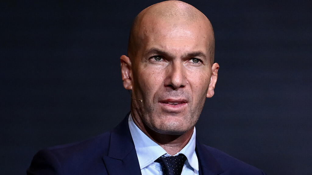 Video thumbnail for French football legend Zinedine Zidane set to become 'Les Bleus' new coach