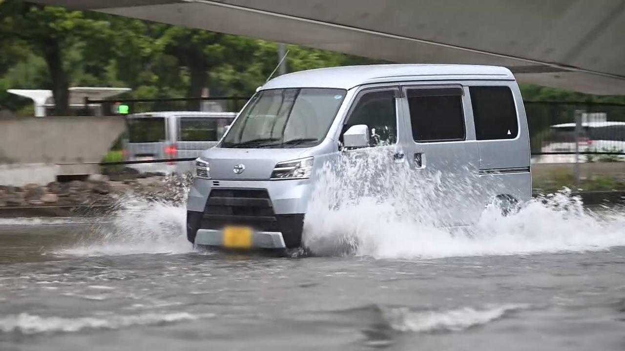Video thumbnail for Japan: Torrential rain hits central Japan.