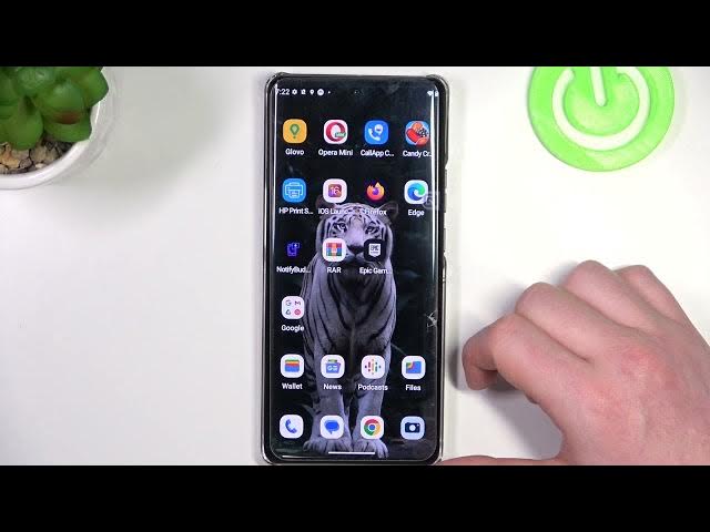 Video thumbnail for How To Call Emergency In Indonesia On Motorola Edge 40 Pro