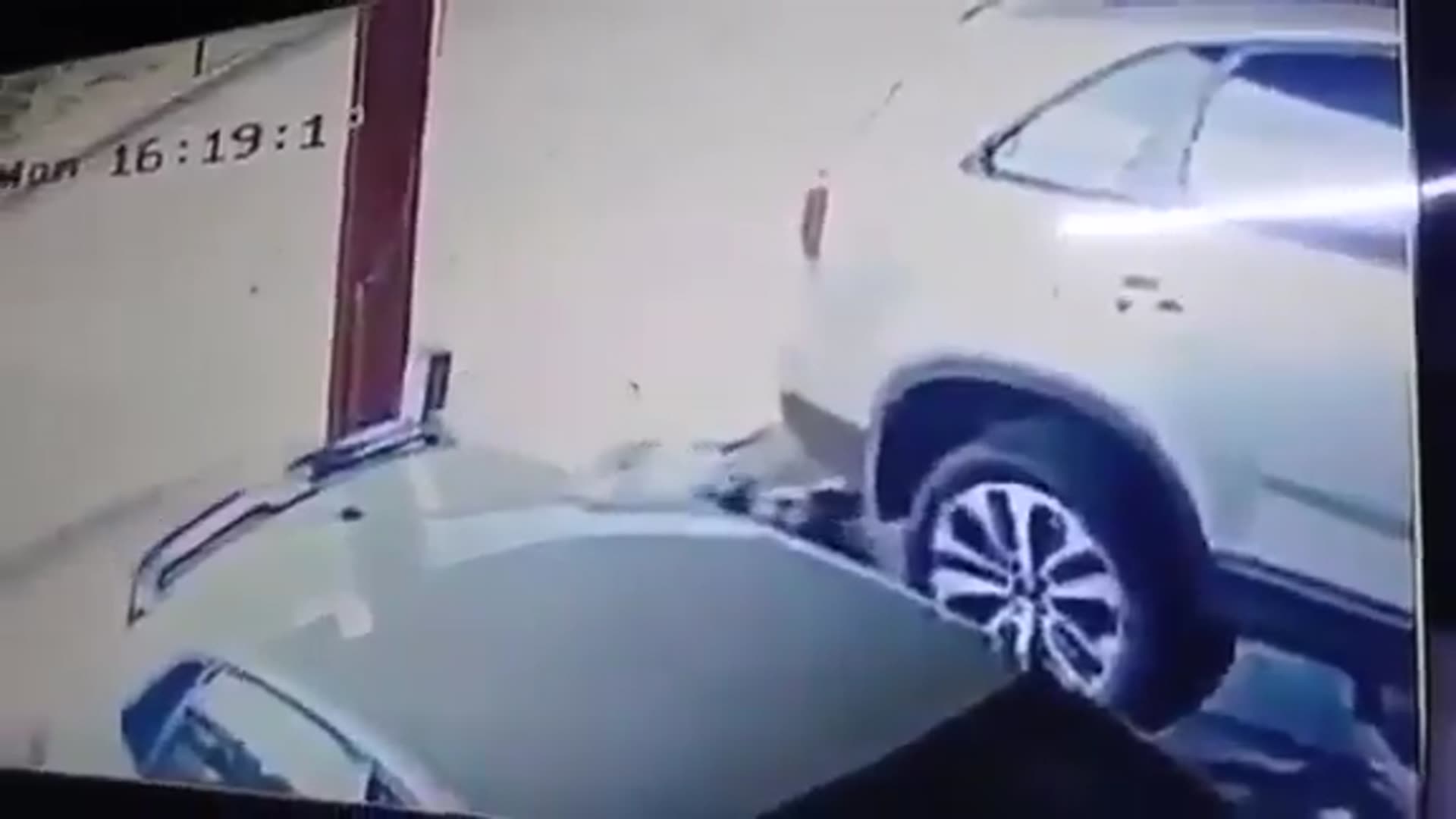 Video thumbnail for Emfuleni Municipality Finance Employee Shot Dead in Targeted Attack in Vanderbijlpark