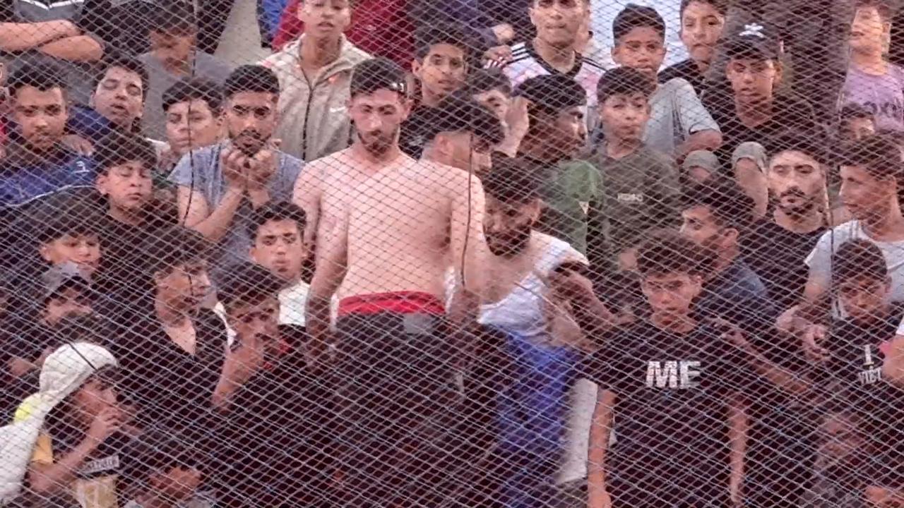 Video thumbnail for Gaza Football Match Resumes Play 35.