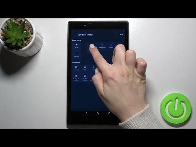 Video thumbnail for How to Adjust Notification Panel Shortcuts on Lenovo TAB 4 8 - Set shortcut icons