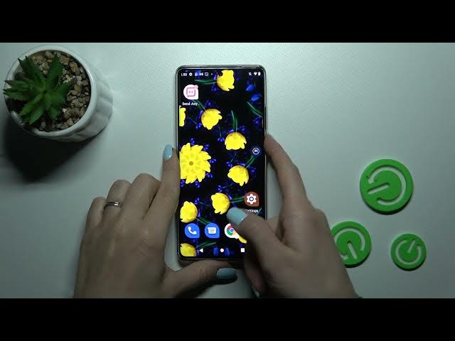 Video thumbnail for How to Change Fingerprint Sensor Animation in Motorola Edge 30 Ultra