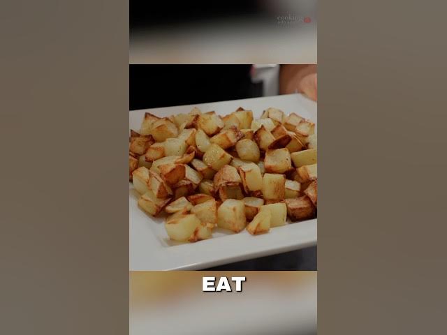 Video thumbnail for This is the ONLY Way You'll Roast Potatoes EVER AGAIN! #shorts