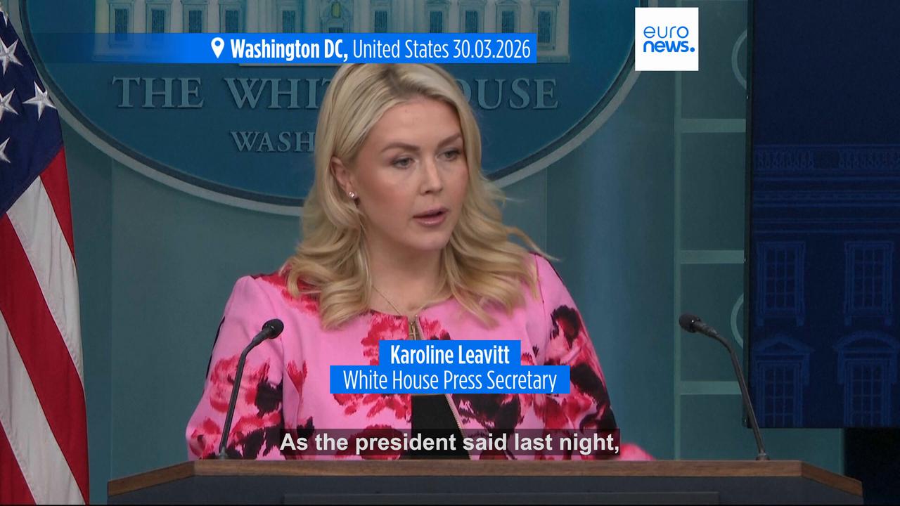 Video thumbnail for Russian oil tanker docks in Cuba after US allows passage despite energy blockade