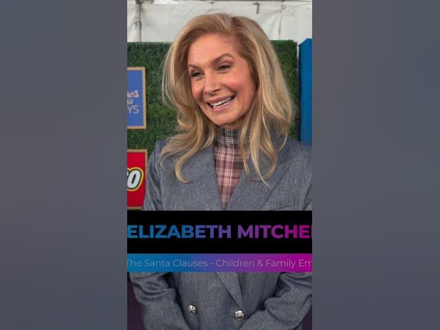 Video thumbnail for #ElizabethMitchell  at the #ChildrenandFamilyEmmys with #hannahfletcher