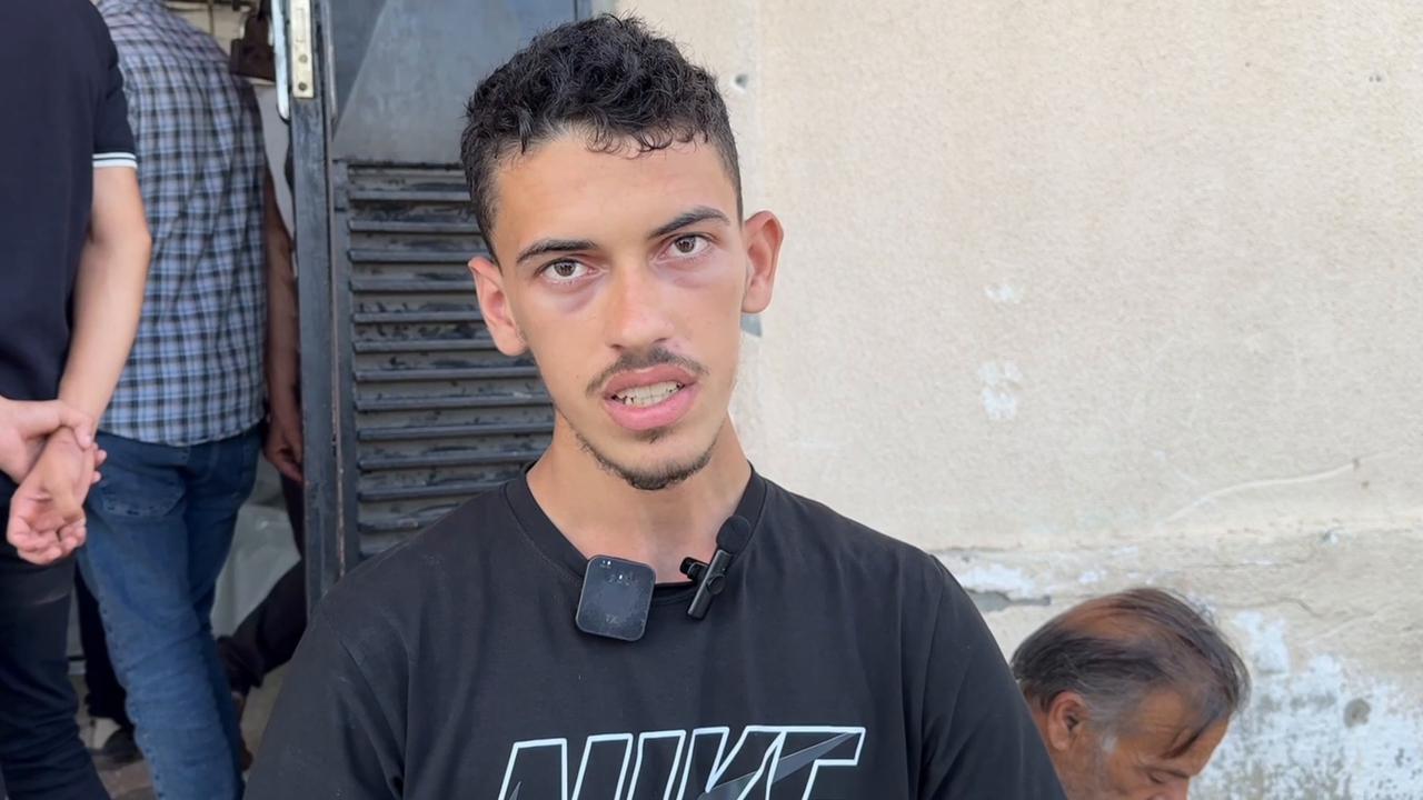 Video thumbnail for Israeli strike destroys home in Deir al-Balah, killing Palestinian couple (2).
