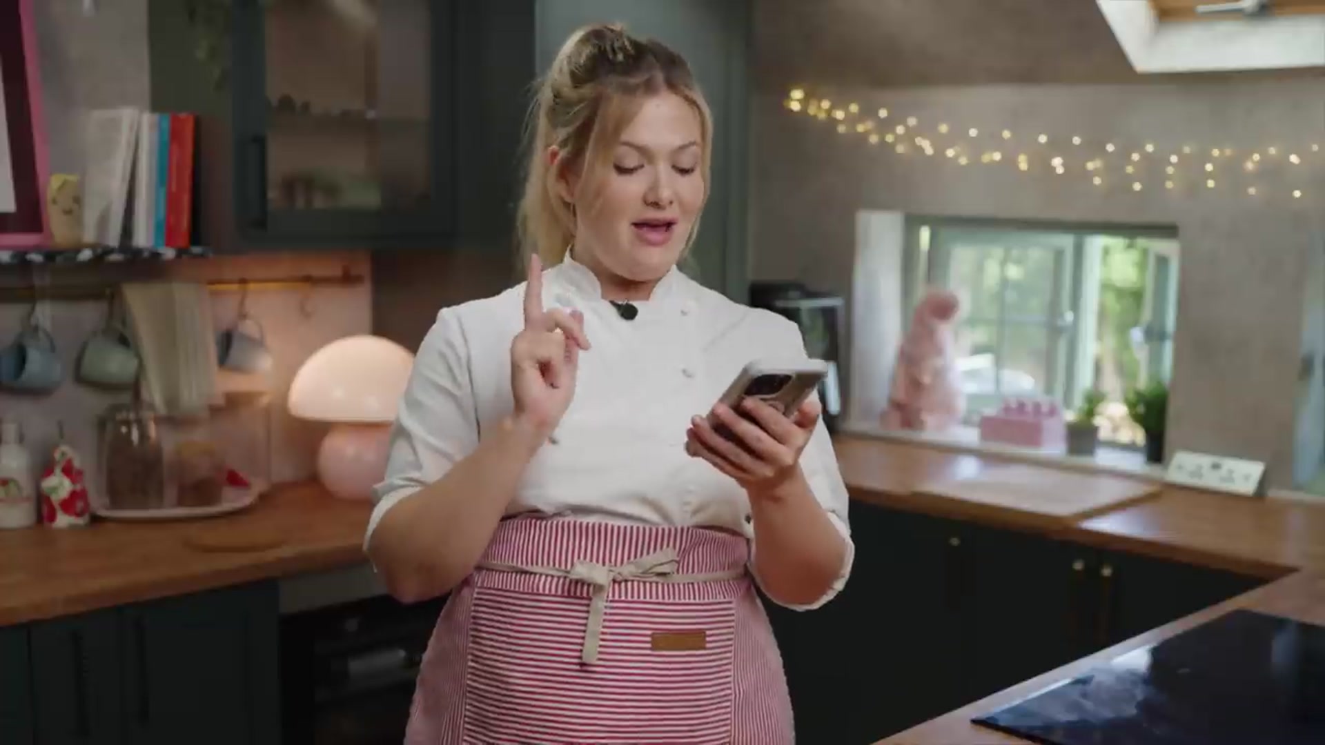 Video thumbnail for The Wildest Casserole I ve Ever Seen (720P HD)