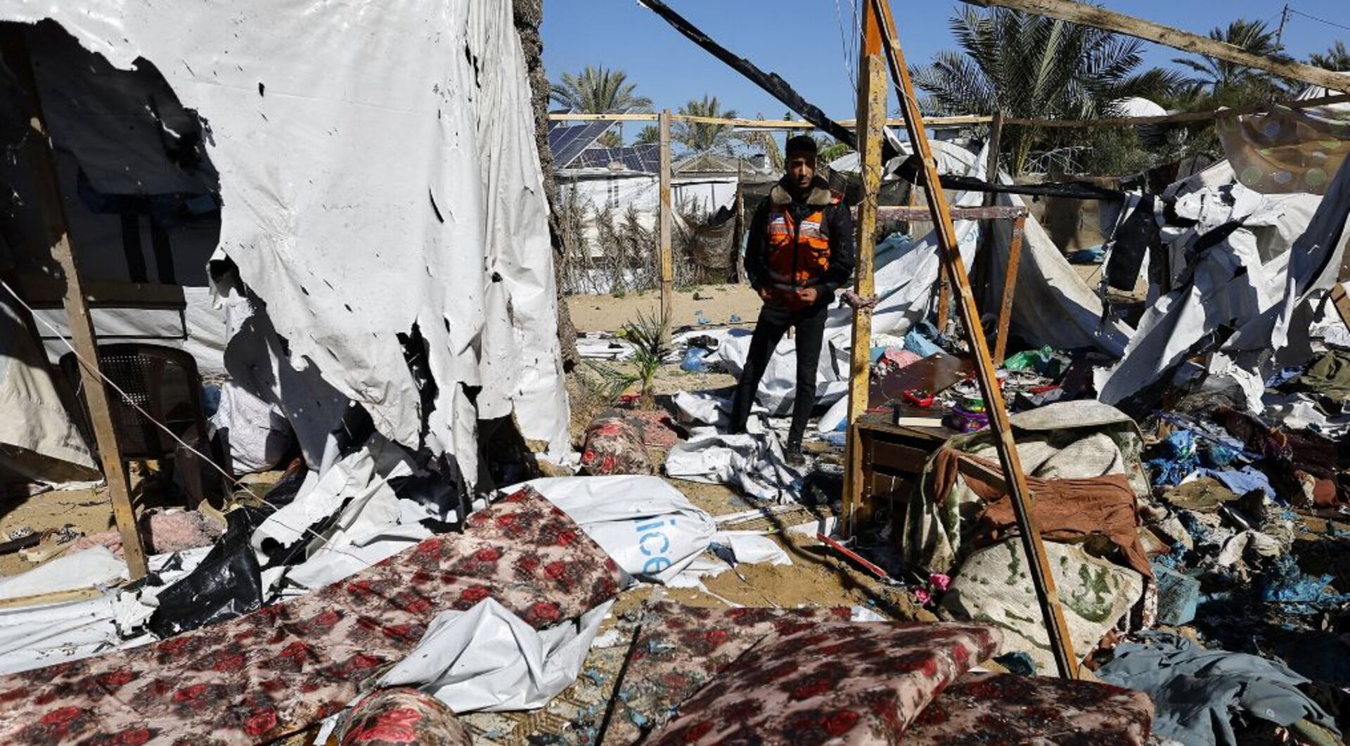 Video thumbnail for Israeli attacks across Gaza have killed at least 20 Palestinians since dawn